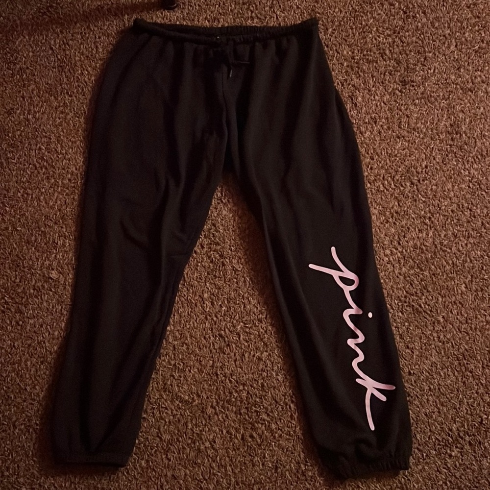 Sweating ants from PINK in a large🩷